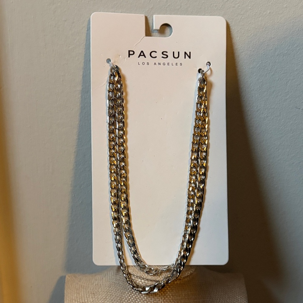 PacSun Silvertone Curb Chain Necklace